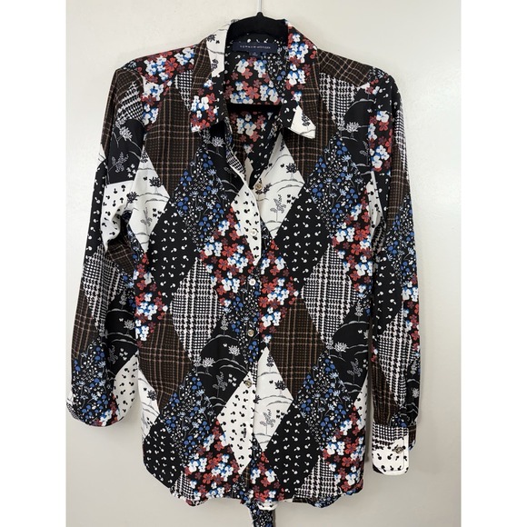 Tommy Hilfiger Tops - Tommy Hilfiger‎ Printed Patchwork Button-up Shirt Size Medium Tie back